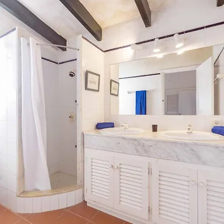 Beachfront In Binisafuller With 4 Bedrooms And Direct Sea Access * Binisafua