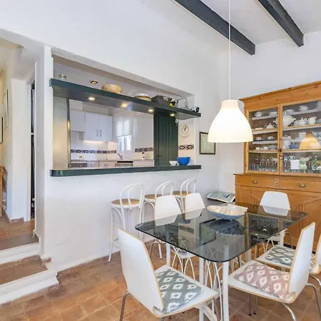 Beachfront In Binisafuller With 4 Bedrooms And Direct Sea Access Binisafua