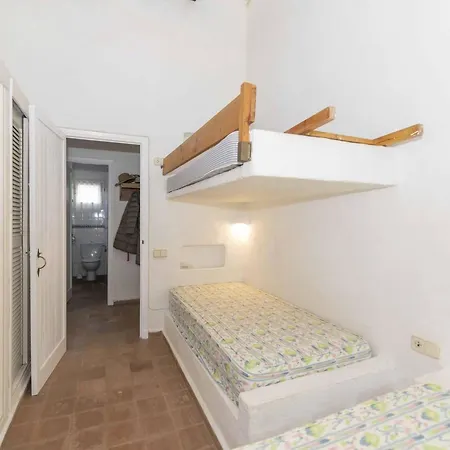 Βίλα Beachfront In Binisafuller With 4 Bedrooms And Direct Sea Access