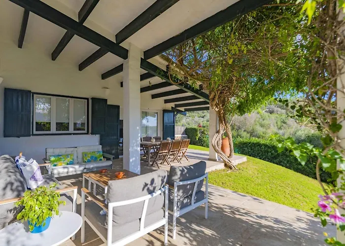 Beachfront In Binisafuller With 4 Bedrooms And Direct Sea Access