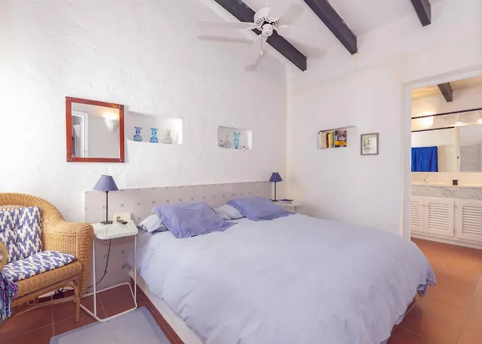 Beachfront In Binisafuller With 4 Bedrooms And Direct Sea Access *