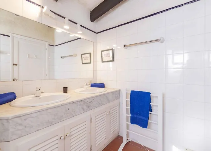 Beachfront In Binisafuller With 4 Bedrooms And Direct Sea Access Villa