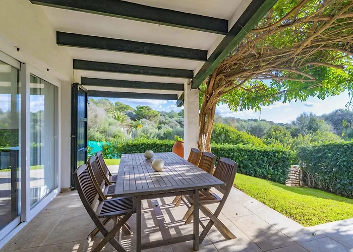 Villa Beachfront In Binisafuller With 4 Bedrooms And Direct Sea Access Binisafua